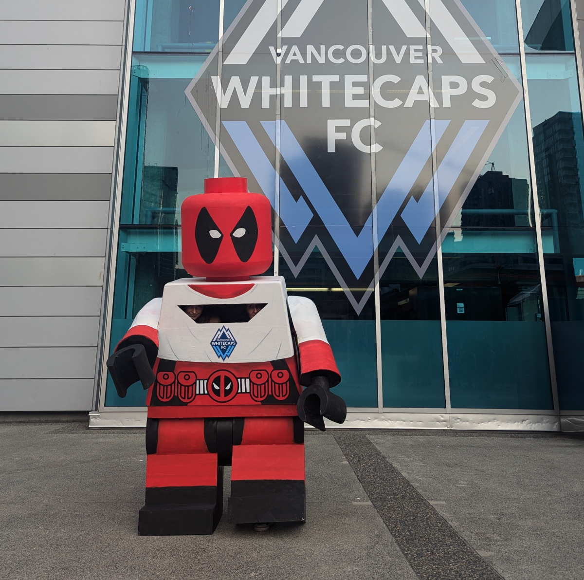 lego-whitecaps-vancouver-minifigure